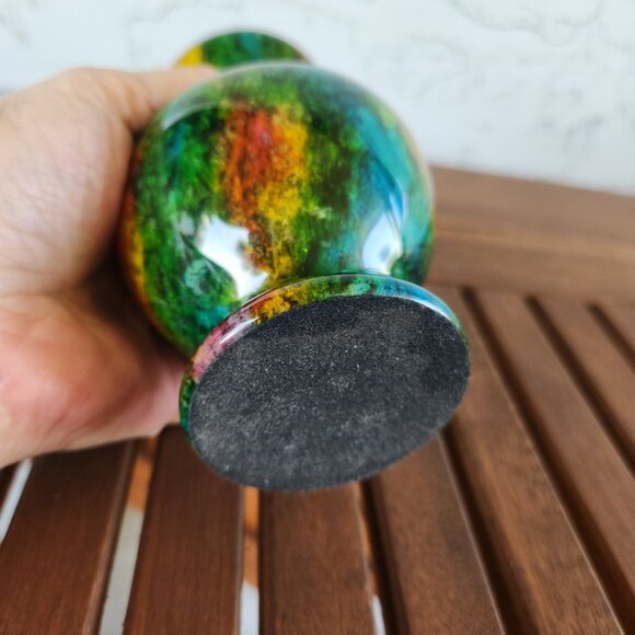 Natural Seven Colors Jade Vase, Hand-Carved Stone Vase, Taiwan 5.5", 818g - Picture 9 of 9